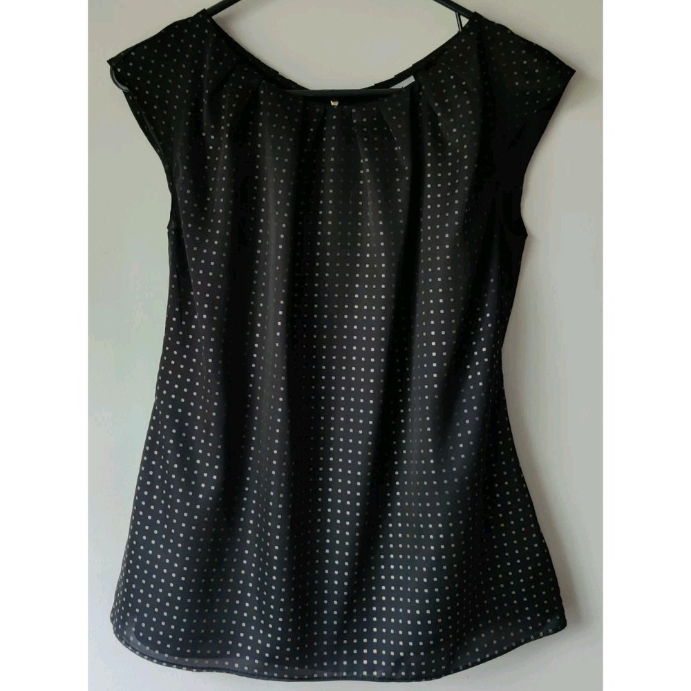 Worthington Women's Petite Small Sleeveless Top Back Zip Black/Gold Front Pleat